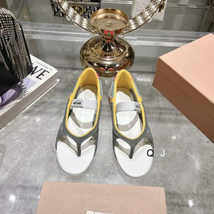 Picture of Miumiu Shoes _SKUMiuMiusz35-40J020218182